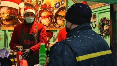 У кожній ятці має бути аптечка та вогнегасник. Фото: Суспільне Поділля У кожній ятці має бути аптечка та вогнегасник. Фото: Суспільне Поділля