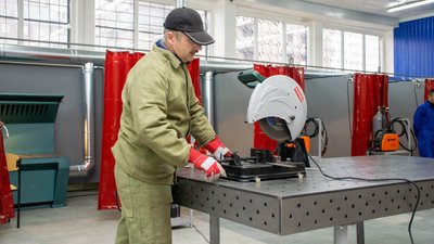 навчально-практичний центр для електрозварників навчально-практичний центр для електрозварників
