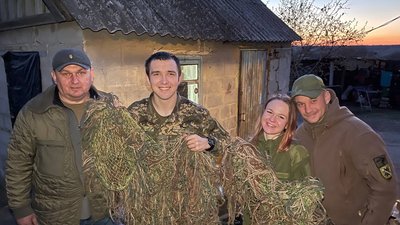 Волонтери Тернопільщини та Львівщини перед Великоднем передали допомогу на схід України