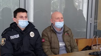 Чоловіка, якого підозрюють у вбивстві людини у торговельного центрі Полтави, взяли під варту