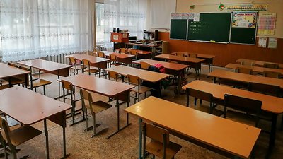 На Луганщині розігнали збори освітян невдоволених примусовою паспортизацією РФ — Генштаб