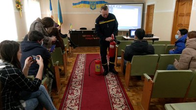 Рятувальники з рівнянами відпрацювали алгоритм дій під час евакуації