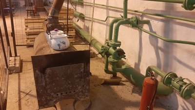 Тепловики розгорнули 80 пунктів обігрівання у Харкові Тепловики розгорнули 80 пунктів обігрівання у Харкові