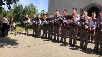 Літургію та концерт Закарпатського народного хору провели до Дня Ужгорода Літургію та концерт Закарпатського народного хору провели до Дня Ужгорода