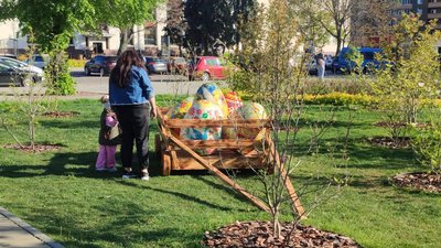 Писанки у сквері "Юність" в Черкасах