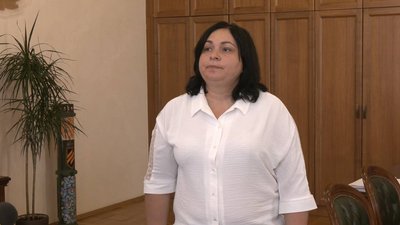 Французька волонтерка передала 16 генераторів для медичних та соціальних закладів Дніпропетровщини Французька волонтерка передала 16 генераторів для медичних та соціальних закладів Дніпропетровщини