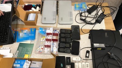 У Франківську викрили ботоферму, яка створювала фейкові профілі у мережах