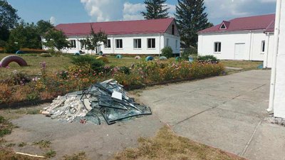 На Хмельниччині вибуховою хвилею пошкоджено заповідник
