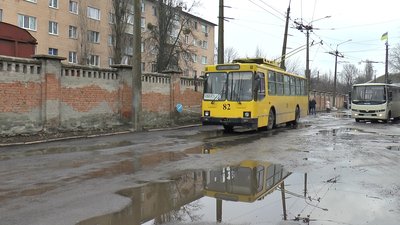 Один із тролейбусів, де встановлено монітор Один із тролейбусів, де встановлено монітор