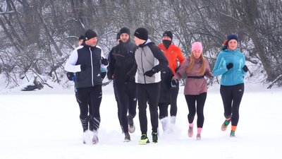 пробіжка, біговий клуб, спорт, біг щосуботи, тренування, активність