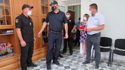 На Херсонщині відкрили 3 поліцейські станції – вони будуть обслуговувати 9 населених пунктів На Херсонщині відкрили 3 поліцейські станції – вони будуть обслуговувати 9 населених пунктів