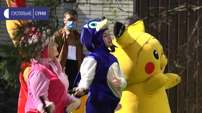 Пацієнтів дитячої гематології в Сумах привітали з Великоднем Пацієнтів дитячої гематології в Сумах привітали з Великоднем