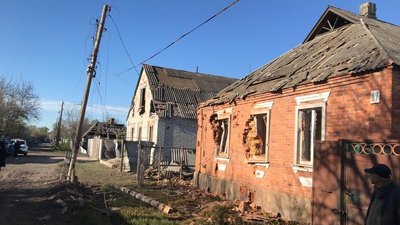 Обстріл Золочева на Харківщині: два будинки зруйновані, 13 пошкоджені Обстріл Золочева на Харківщині: два будинки зруйновані, 13 пошкоджені