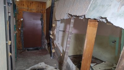 Стіна після вибуху газового балону в Полтаві Стіна після вибуху газового балону в Полтаві