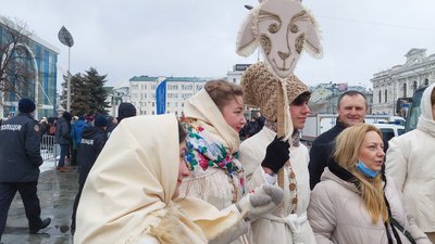 Центром Харкова йде "Вертеп-фест" — фото