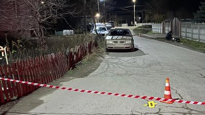 Місце події, обгороджене стрічкою