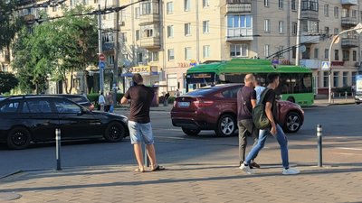 ДТП в центрі Житомира – рух трамваїв заблокований ДТП в центрі Житомира – рух трамваїв заблокований