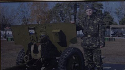 Мати зниклого безвісти кіборга шість років чекає на повернення сина Мати зниклого безвісти кіборга шість років чекає на повернення сина