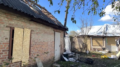 Пошкоджені будівлі після атаки Полтави «Бандеролями»