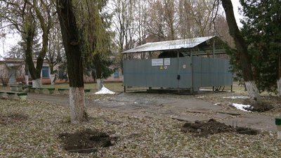 Держпраці перевірило, як зберігають кисень у Рівненській міській лікарні Держпраці перевірило, як зберігають кисень у Рівненській міській лікарні