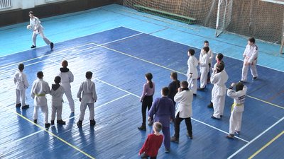 Луцька спортшкола, якій повідомили про закриття, продовжує роботу Луцька спортшкола, якій повідомили про закриття, продовжує роботу