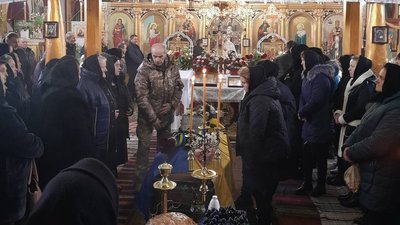 На Закарпатті попрощалися із полеглим захисником Федором Ковачем На Закарпатті попрощалися із полеглим захисником Федором Ковачем
