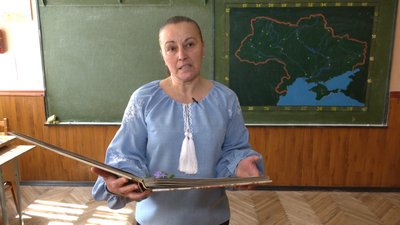 Леся Казновська