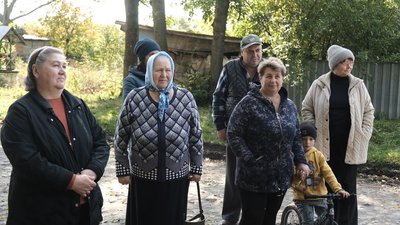 Куди поділися гроші за комірне зʼясовують жителі села Оленівка Куди поділися гроші за комірне зʼясовують жителі села Оленівка