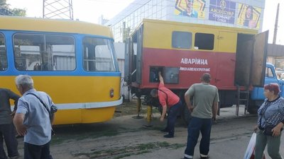 У Миколаєві трамвай зійшов з рейок У Миколаєві трамвай зійшов з рейок