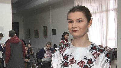 Студенти з Тернопільщини здавали вокальний екзамен у музеї Студенти з Тернопільщини здавали вокальний екзамен у музеї