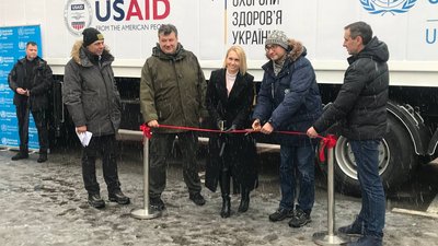 Житомирщина отримала мобільну лабораторію від США та ВООЗ, яка робитиме тести на коронавірус