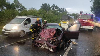На Вінниччині в аварії за участю двох автівок загинула жінка