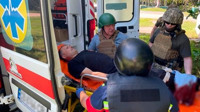 Троє поранених: росіяни обстріляли центр села Буда-Вороб'ївська на прикордонні Чернігівщини