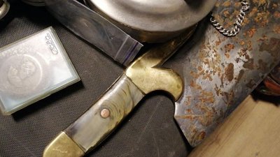 З Одеської області намагались вивезти антикварні цінності З Одеської області намагались вивезти антикварні цінності