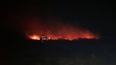 У Луганській області гасять пожежі 25 кіровоградських рятувальників У Луганській області гасять пожежі 25 кіровоградських рятувальників
