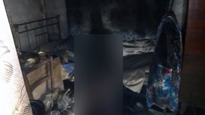 Внаслідок пожежі у будинку в селі Новопавлівка загинуло дві людини Внаслідок пожежі у будинку в селі Новопавлівка загинуло дві людини