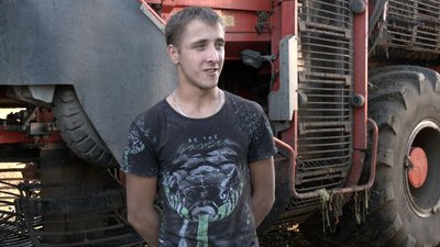 Механізатор Руслан Царанюк