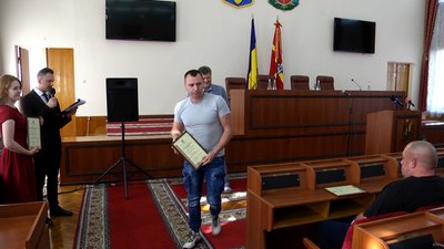 Учасникам бойових дій на Сході України у Житомирі вручили сертифікати на житло