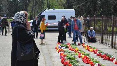 Марш захисників та реквієм на Куликовому. Як минула річниця подій 2 травня в Одесі Марш захисників та реквієм на Куликовому. Як минула річниця подій 2 травня в Одесі