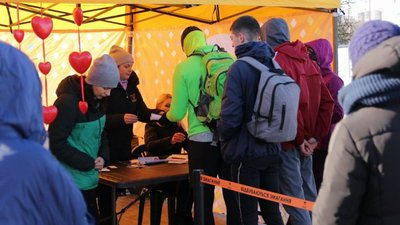 У Тернополі відбувся "Забіг закоханих у біг" У Тернополі відбувся "Забіг закоханих у біг"