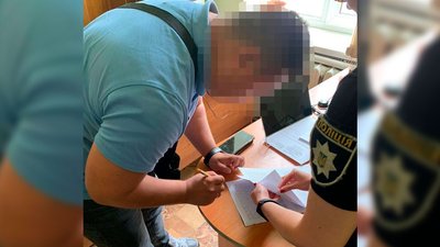 На Львівщині судитимуть пастора за виготовлення фіктивних документів для виїзду за кордон