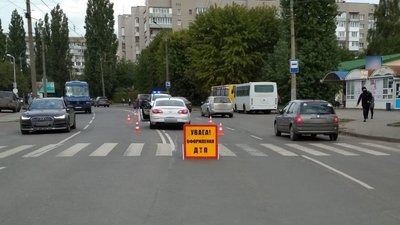 На переході у Луцьку збили дитину. 10-річний хлопчик – у лікарні