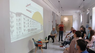 У Запоріжжі презентували просвітницький проєкт про мікрорайонну забудову