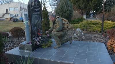 “Ми відстоюємо незалежність України”: історія двох волонтерів з Вінниччини “Ми відстоюємо незалежність України”: історія двох волонтерів з Вінниччини