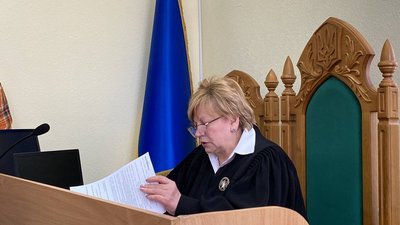 Позов Довженко-Центру: суд розглядає справу по суті Позов Довженко-Центру: суд розглядає справу по суті
