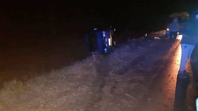 Шестеро людей з травмами: в Одеській області через ожеледицю перекинувся мікроавтобус