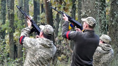 У Свесі на Сумщині попрощалися із захисником Володимиром Бугаєм