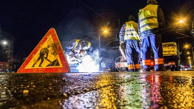 Розширюють дорогу під тролейбусну мережу: в Чернігові перекриють рух вулицею Толстого