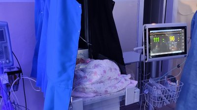 Авто для соціальних служб та обладнання для лікарні: благодійники допомогли тернополянам