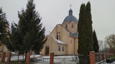 Жительки Тернопільщини вишили понад пів сотні прикрас для церковних ялинок Жительки Тернопільщини вишили понад пів сотні прикрас для церковних ялинок